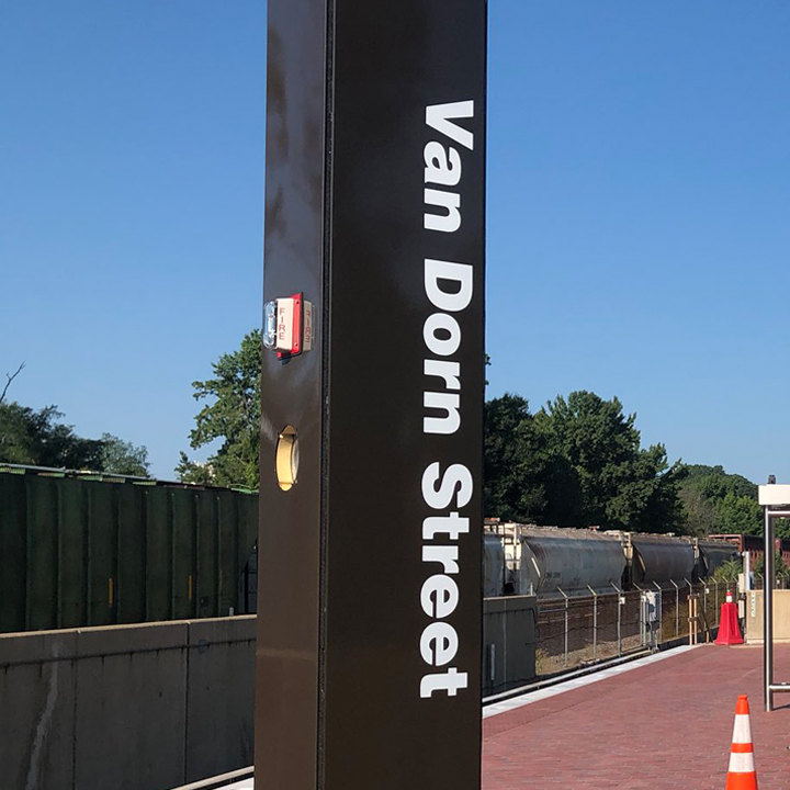 Metro sign font mishap